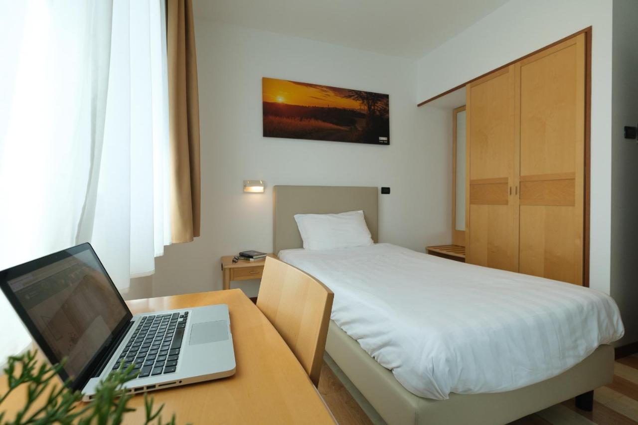 Hotel Portavaldera Peccioli Zewnętrze zdjęcie